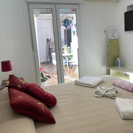 La Casa Amarilla De Luis Y Eileen 펜션 *